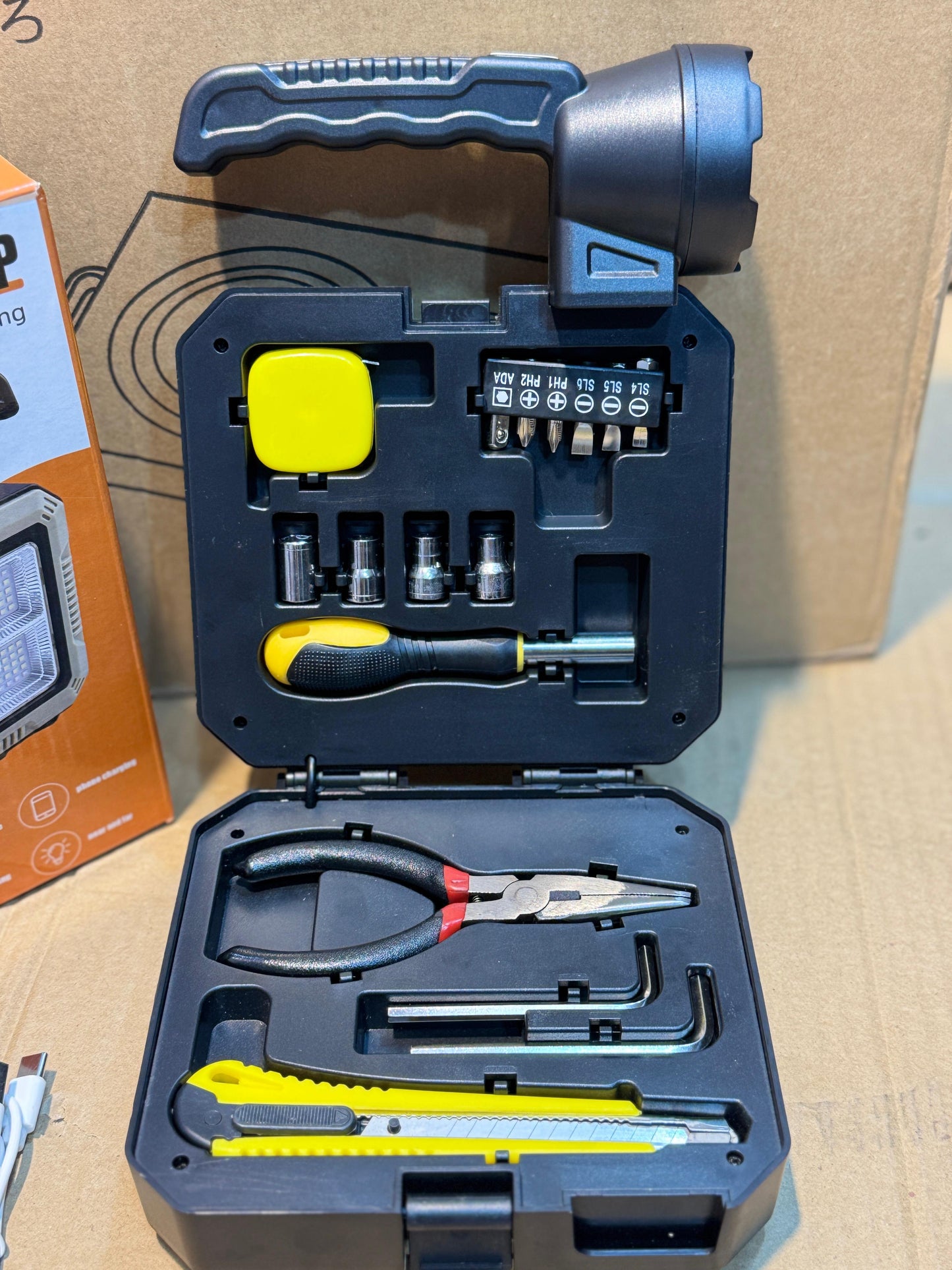 solar power light and toolket #original #imported