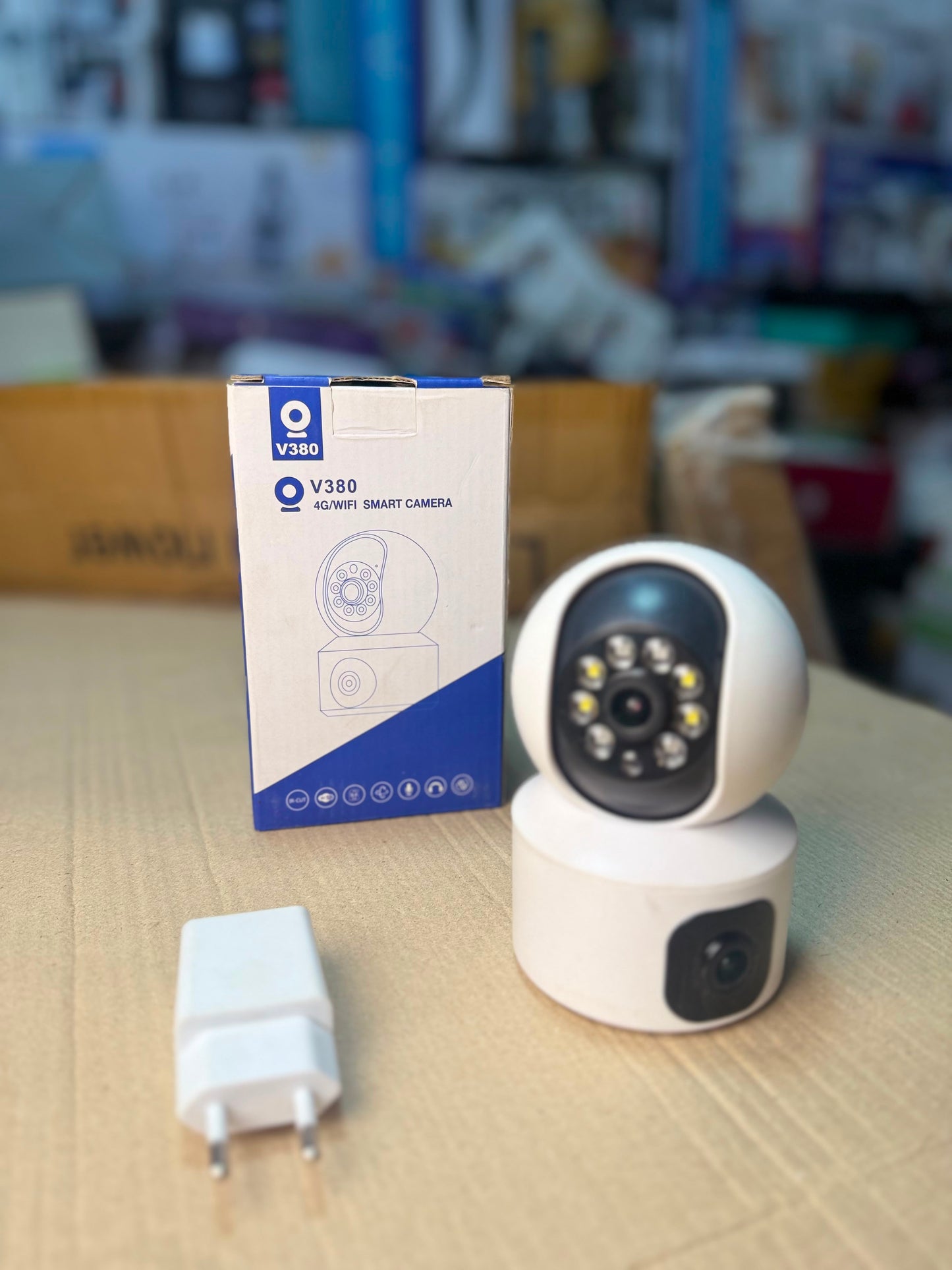V380 4G/WiFi Smart Camera