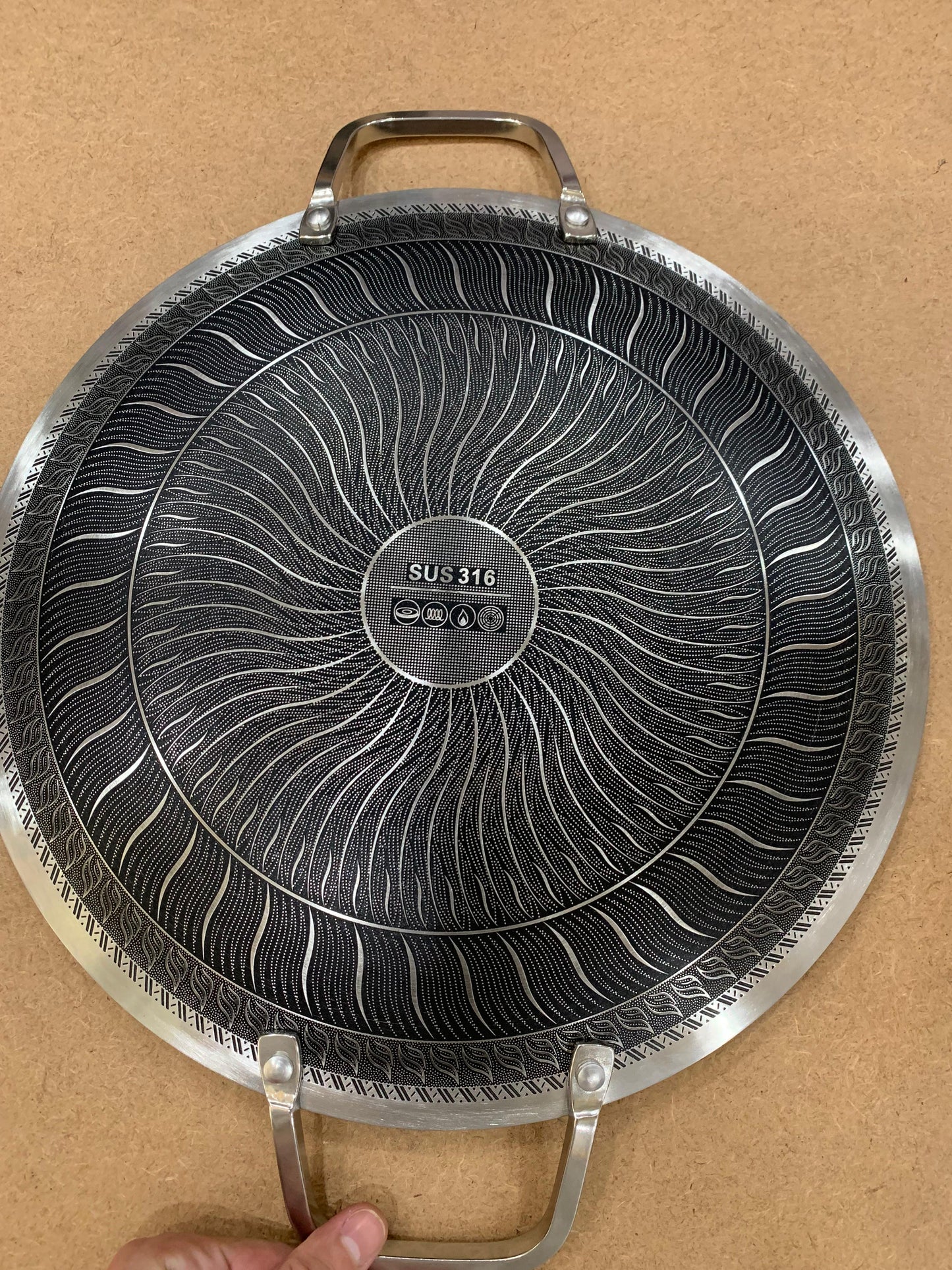 Germany lot Laser Tawa 34cm