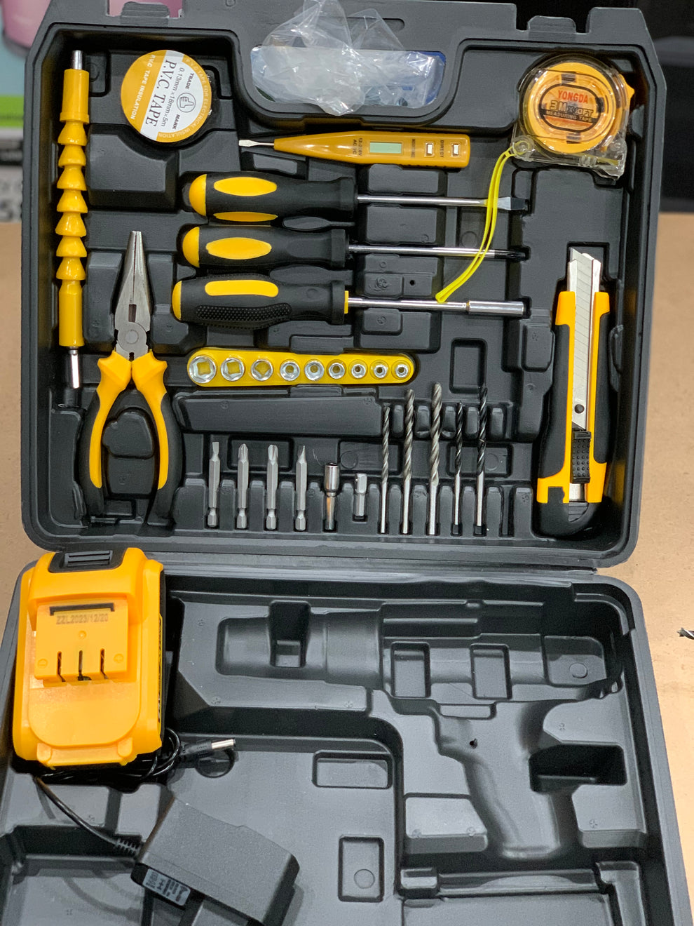 DEWALT Drill Set 48V | Cordless Power Drill with Full Accessories