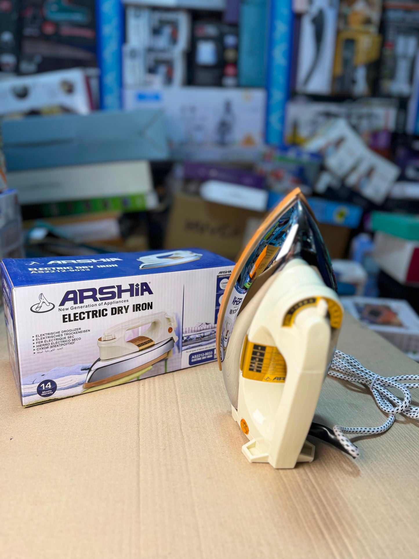 ARSHIA AS2212-9033 Electric Dry Iron – Ceramic Soleplate