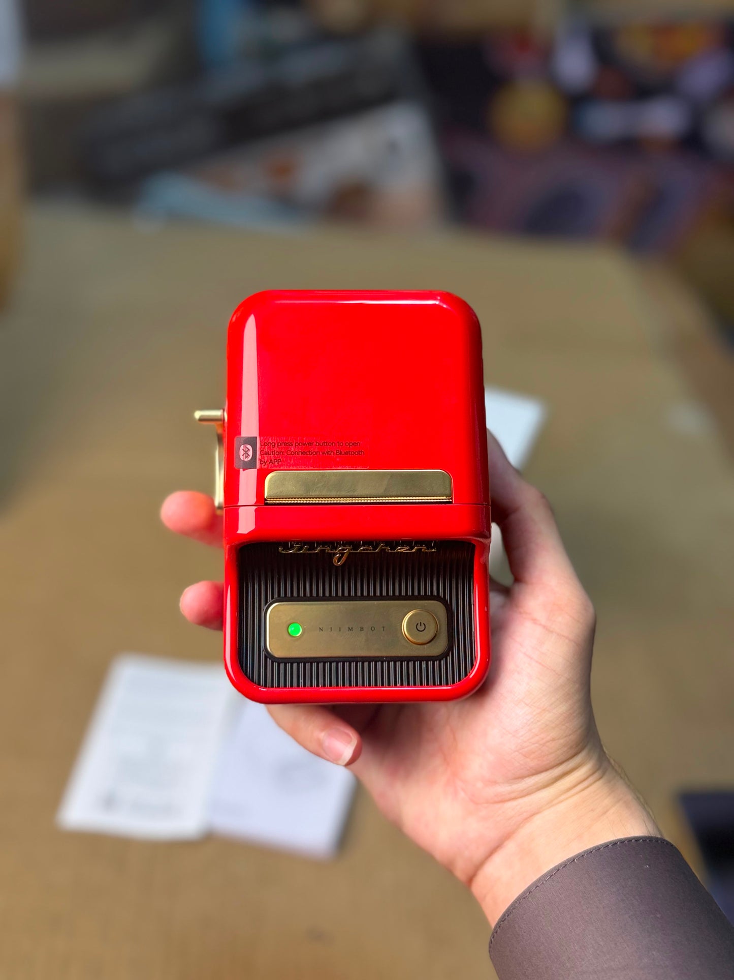 NIIMBOT B21S Portable Bluetooth Label Printer – Vintage Retro Smart Thermal Label Maker