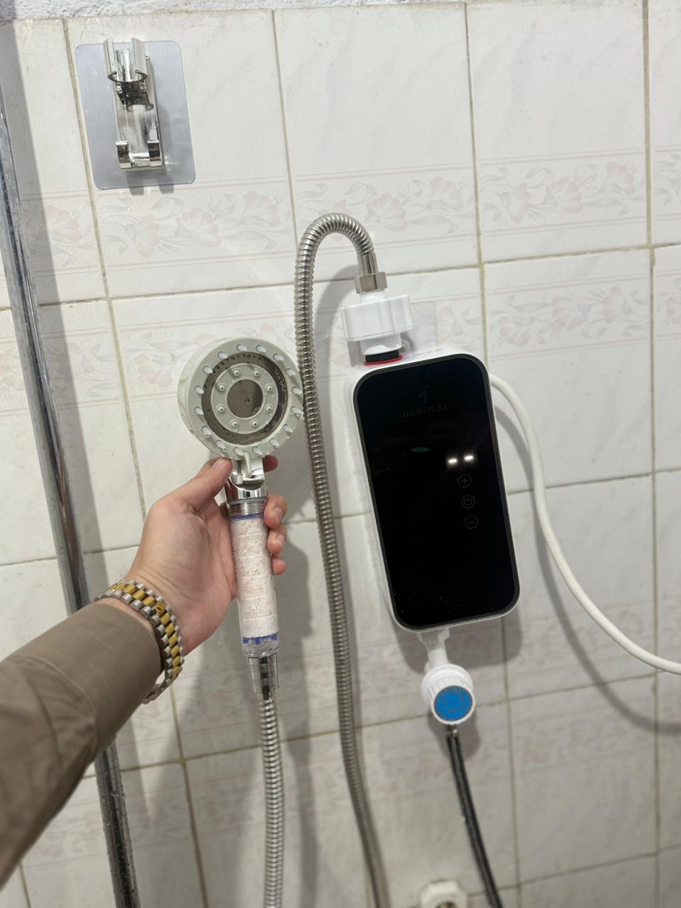 Debolai Japani Electric Shower | Instant Hot Water Heater