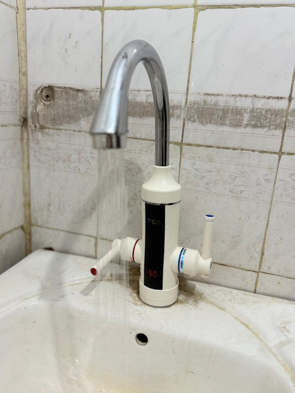 TCL Electric hot water faucet