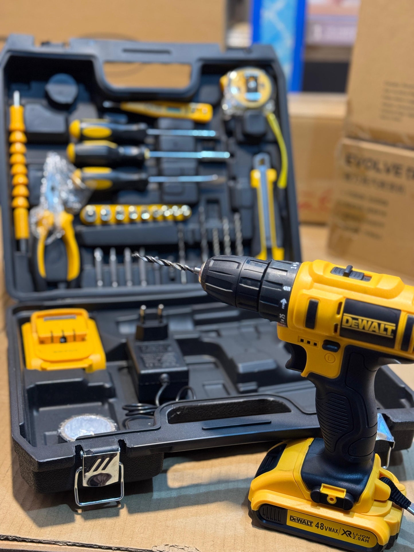 DeWALT 48v drill set