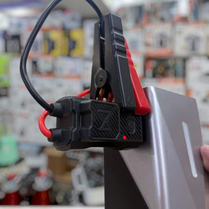 6-in-1 Car Jump Starter with Digital Air Pump & Blower GF01