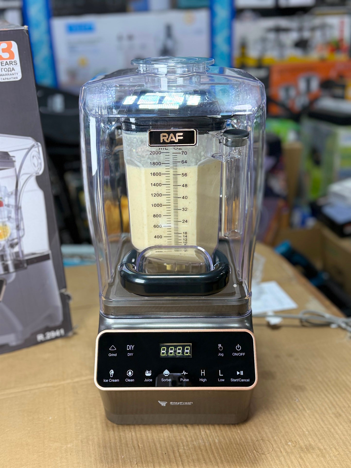 Raf soundproof commercial blender R-2941