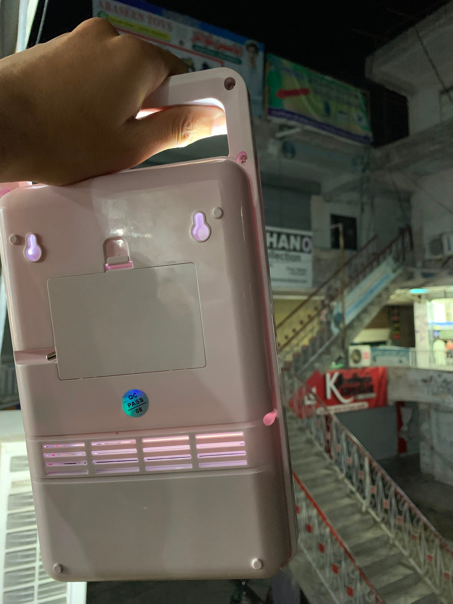 Rechargeable Emergency light. AL 7090
