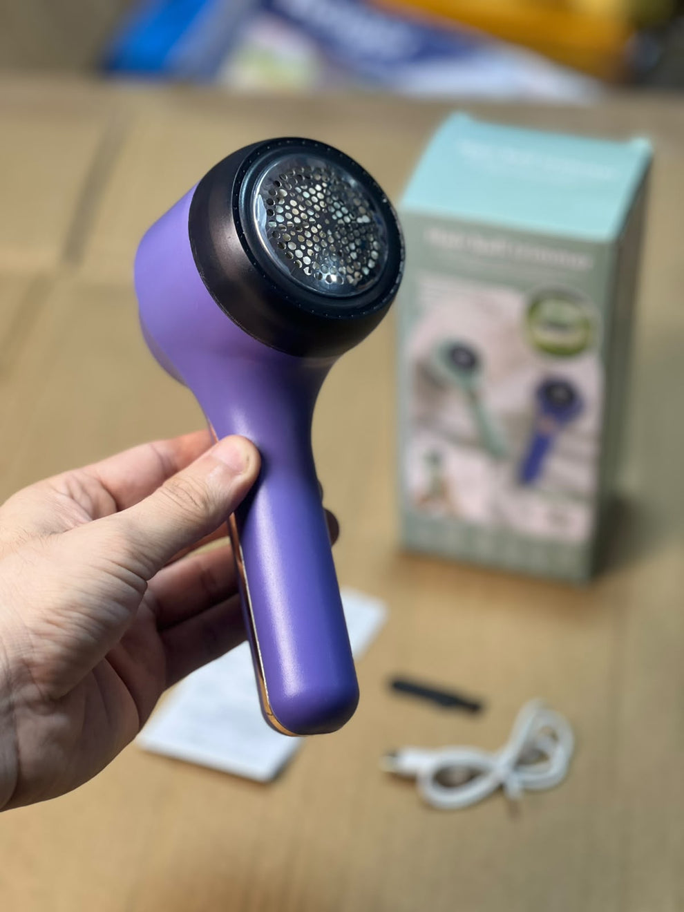 KOLAX Hair Ball Trimmer - Rechargeable Lint Remover with LED Display