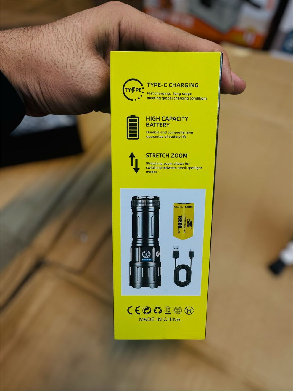 cuba B51 1000m range torch & flash light