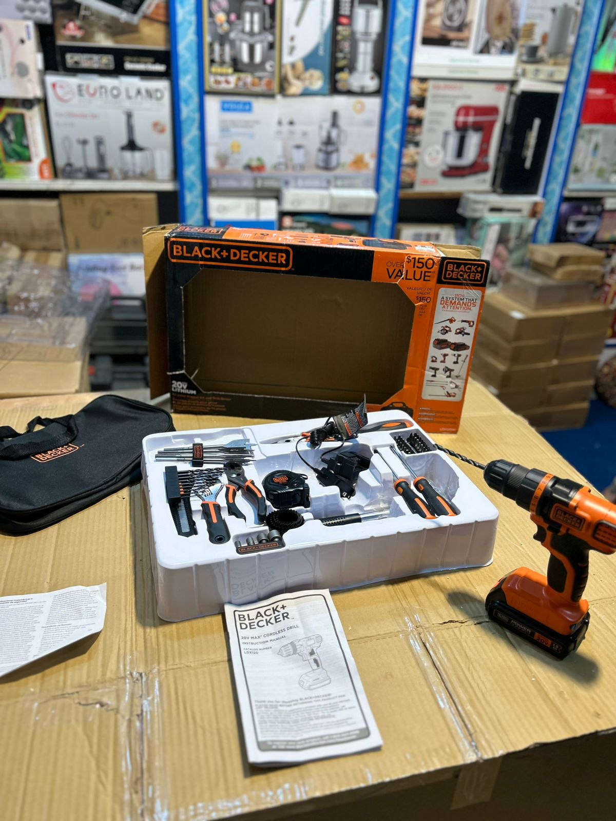 Drill set and toll box original Black and decker