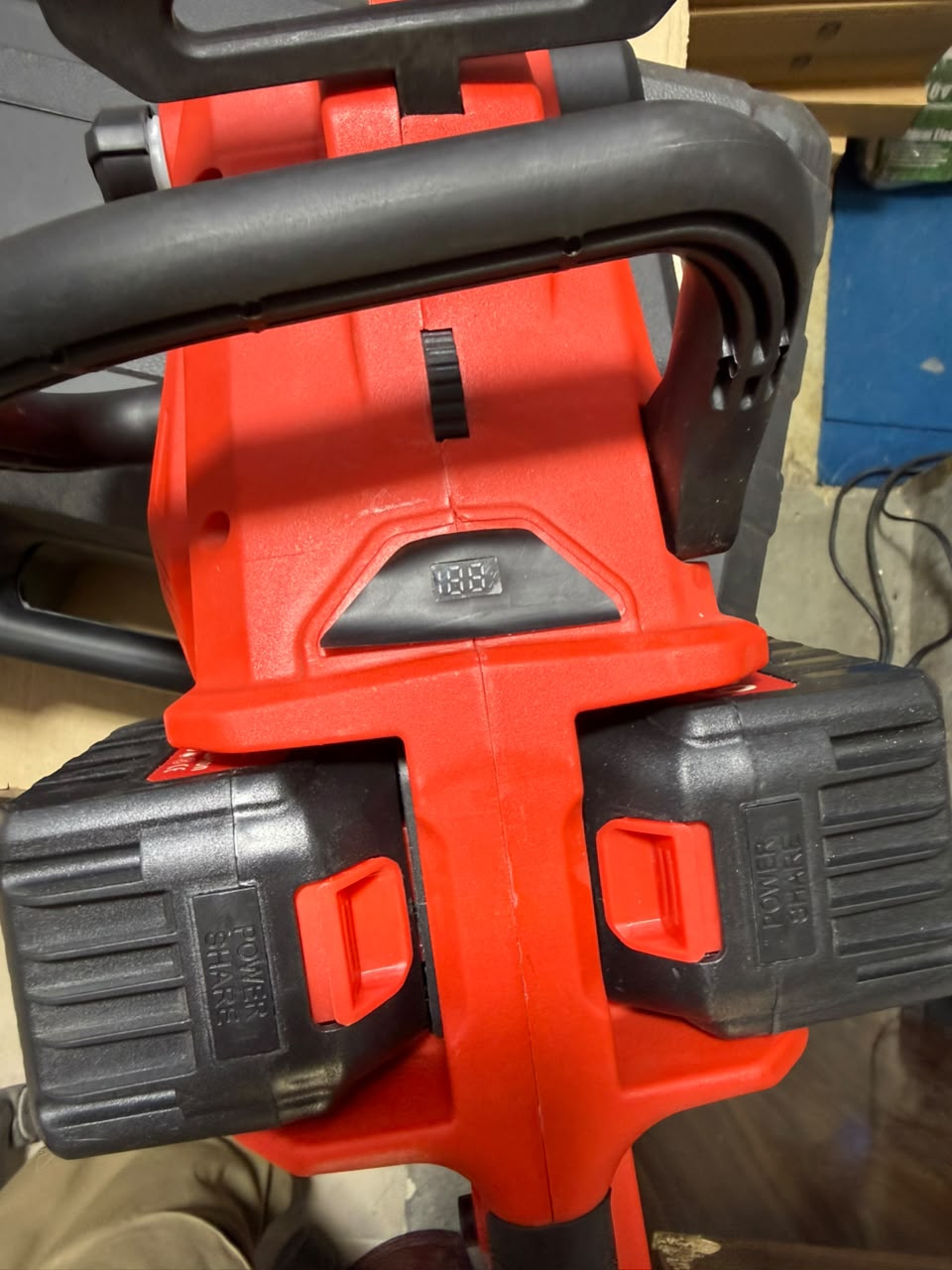 Cordless  Rechargeable with 2 Battery-Powered full  16-Chain Saw