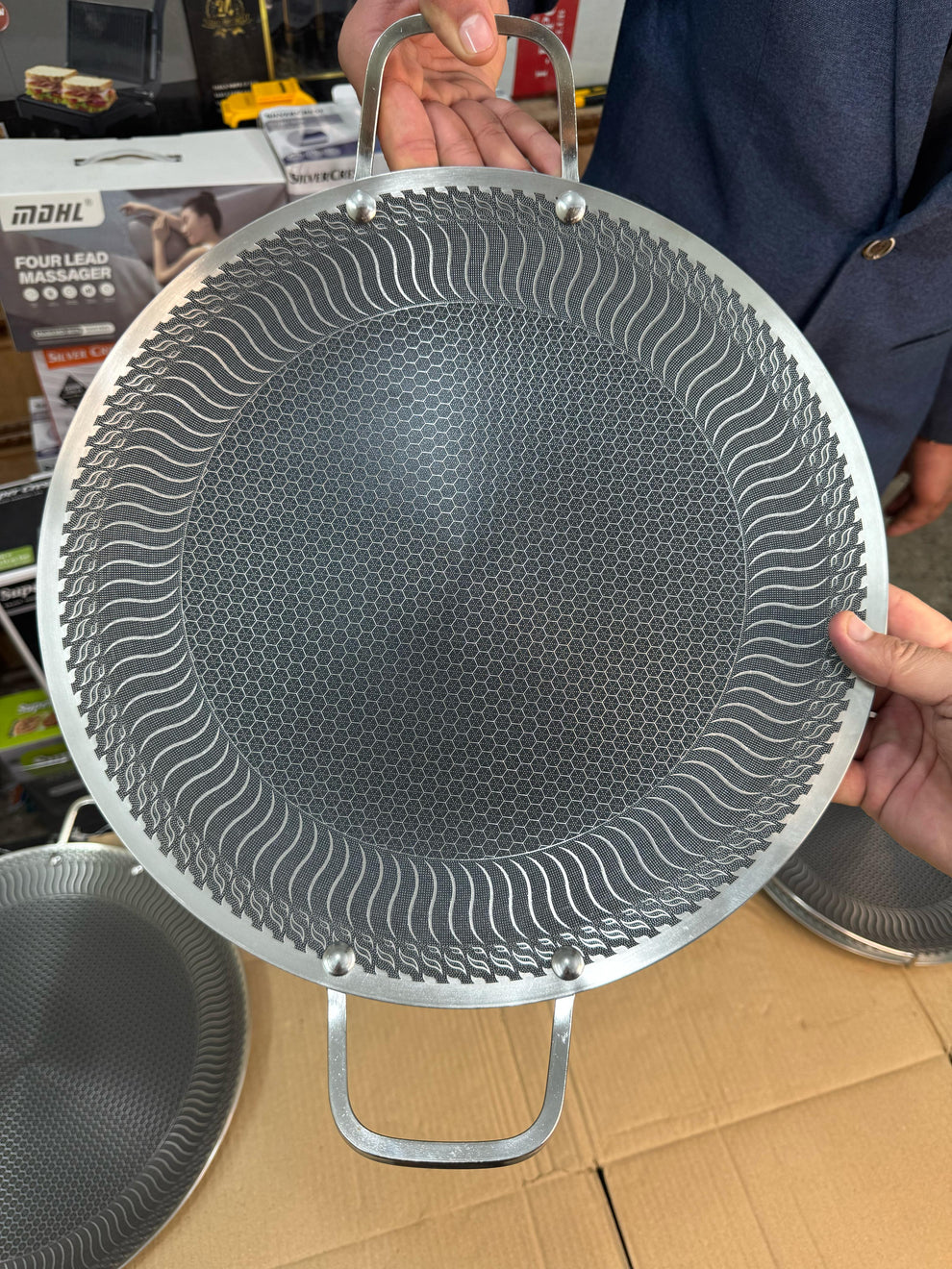 Germany lot 38cm honeycomb lesser coating tawa