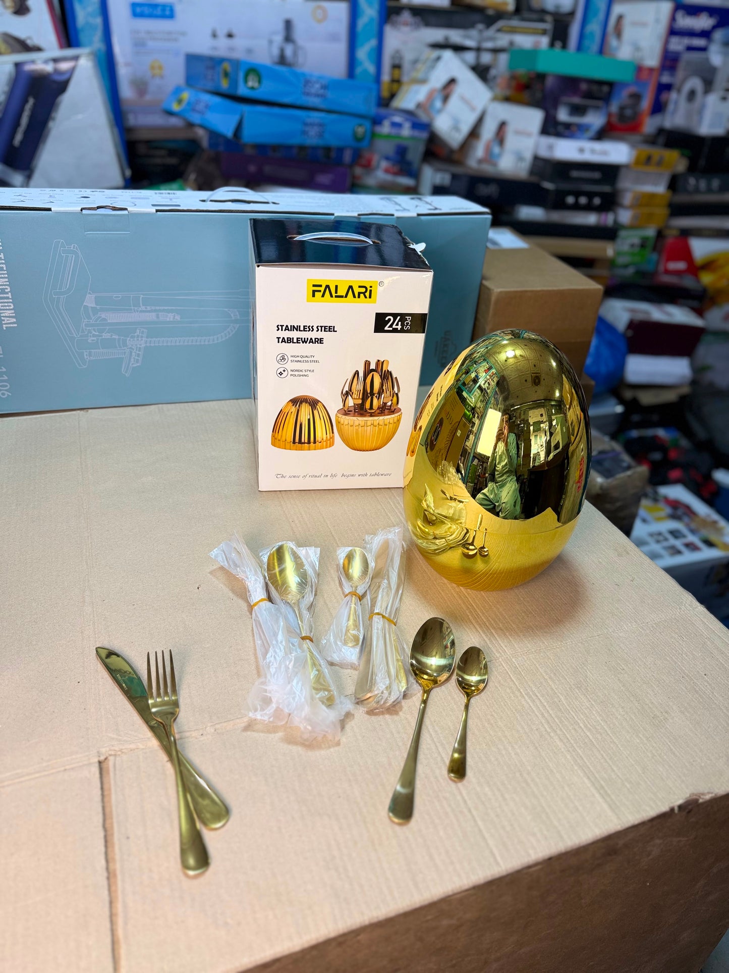 Egg Shell Cutlery for 6 People 24-Piece Stainless Steel Cutlery Set