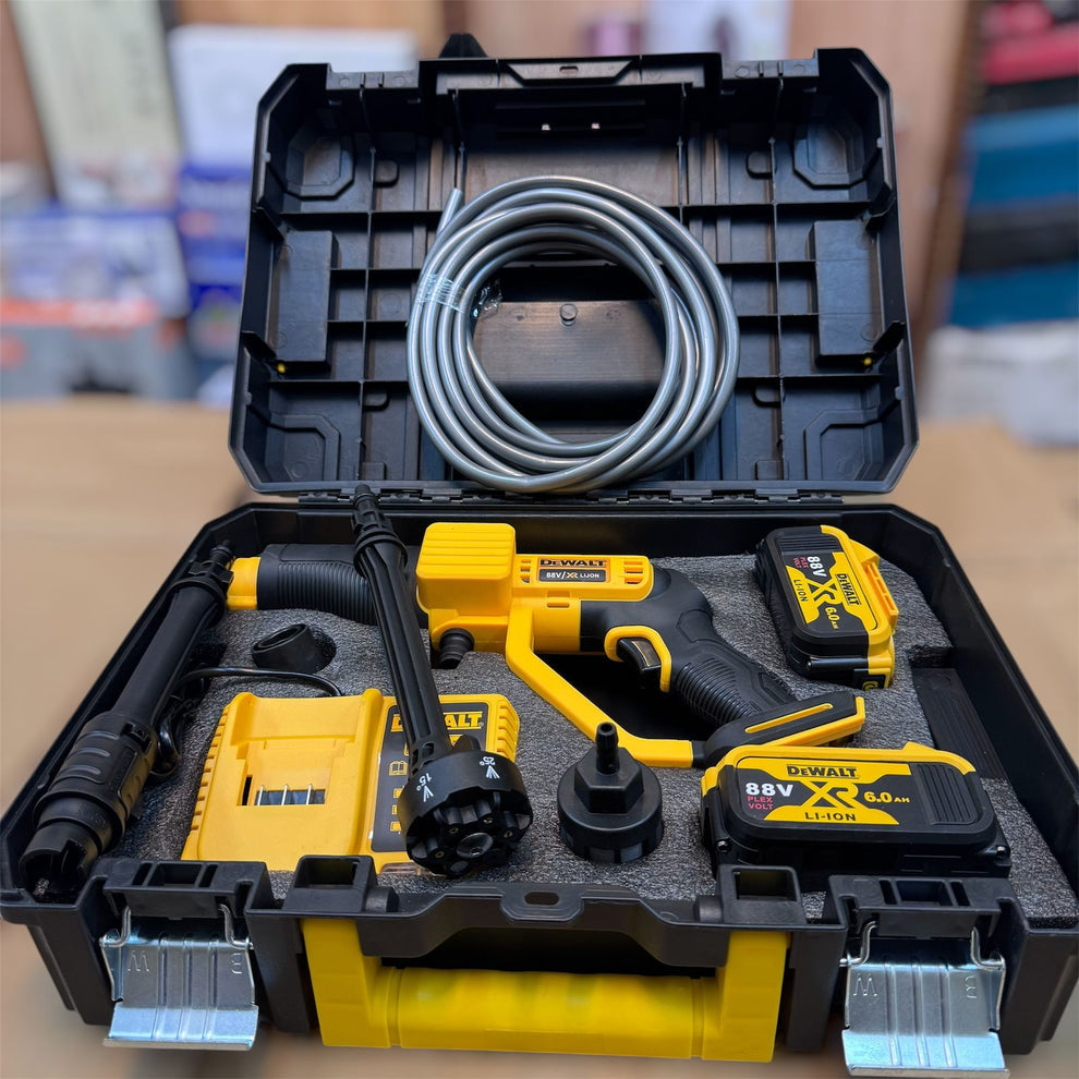 DeWalt Rechargeable Car Pressure Washer