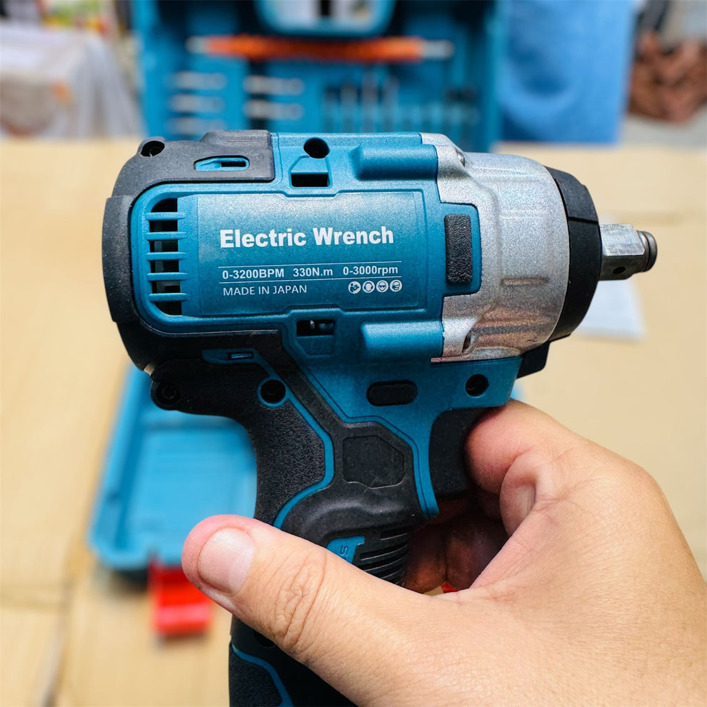 makita 4 in 1 impact wencher 330nm