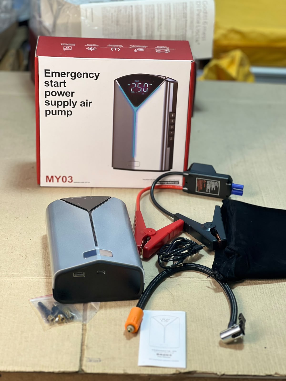Portable Air Compressor – Emergency Car Tire Inflator with Digital Display MY03