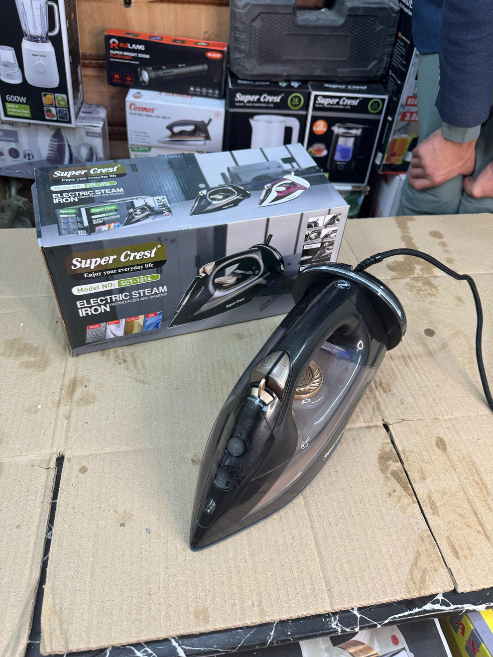 Super crest cordless steam iron SCT-1014