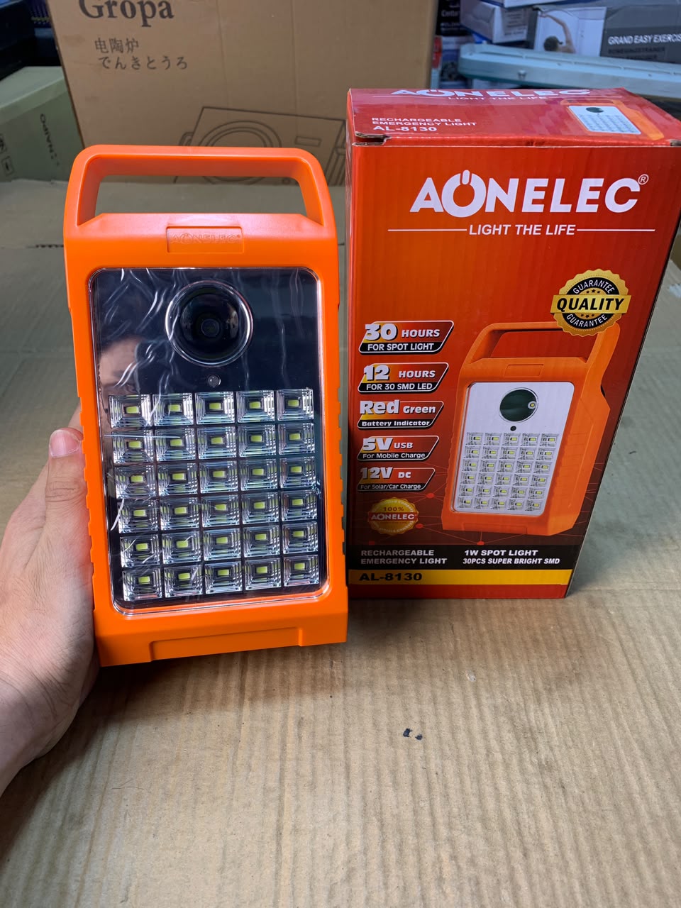 Rechargeable Emergency Light . AL8130