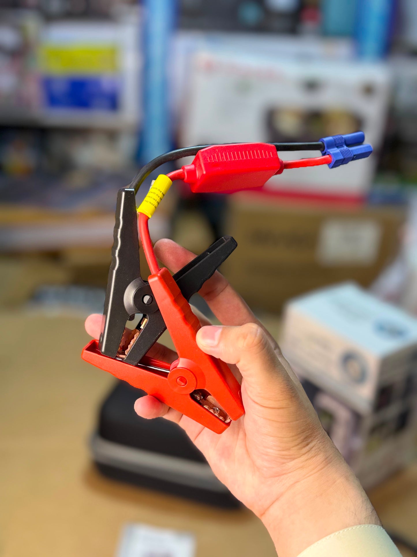 4/1 Jump Starter – Portable Car Emergency Power Supply