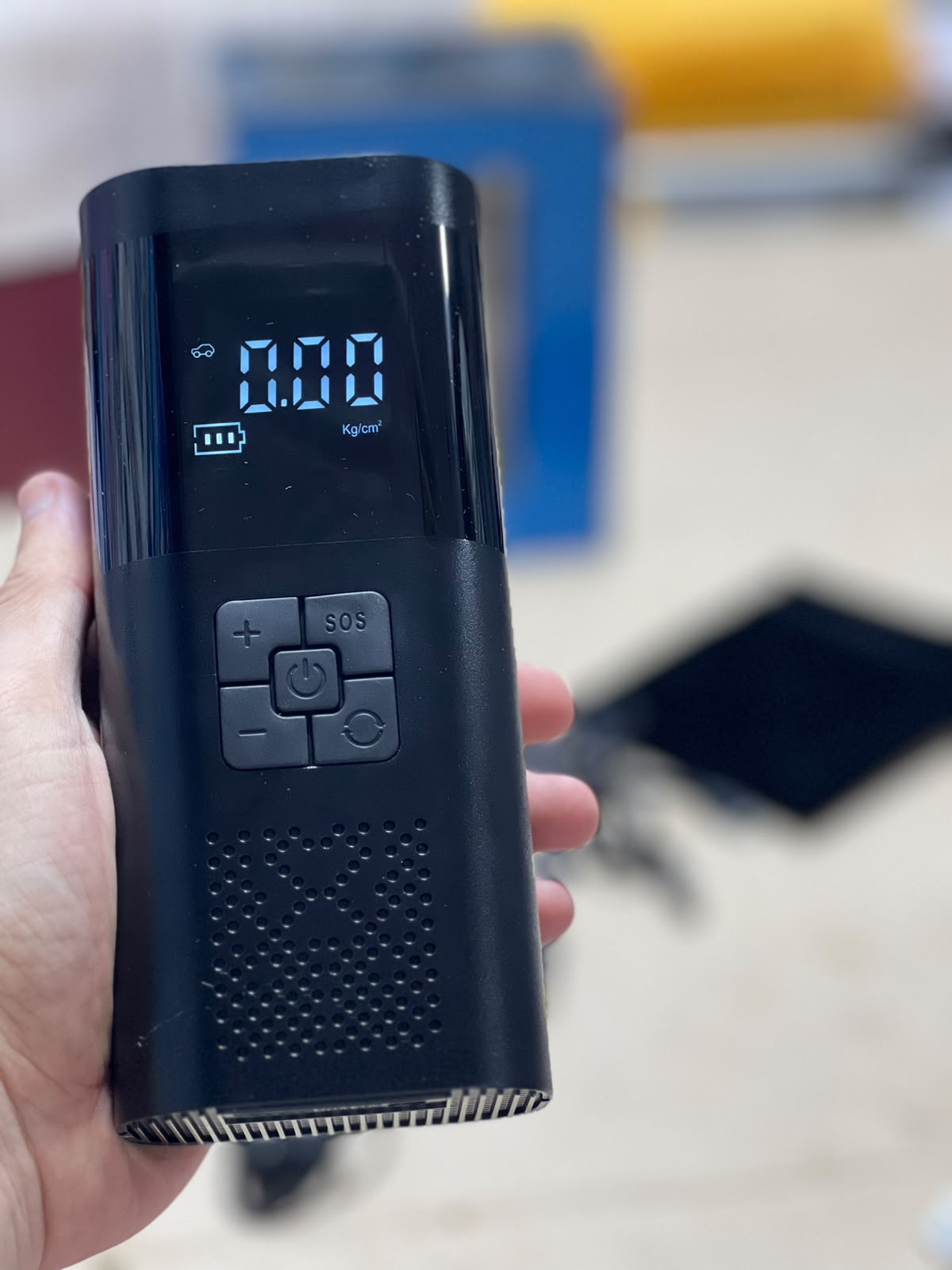 Wireless Portable Air Pump – Digital Electric Air Compressor with LCD Display
