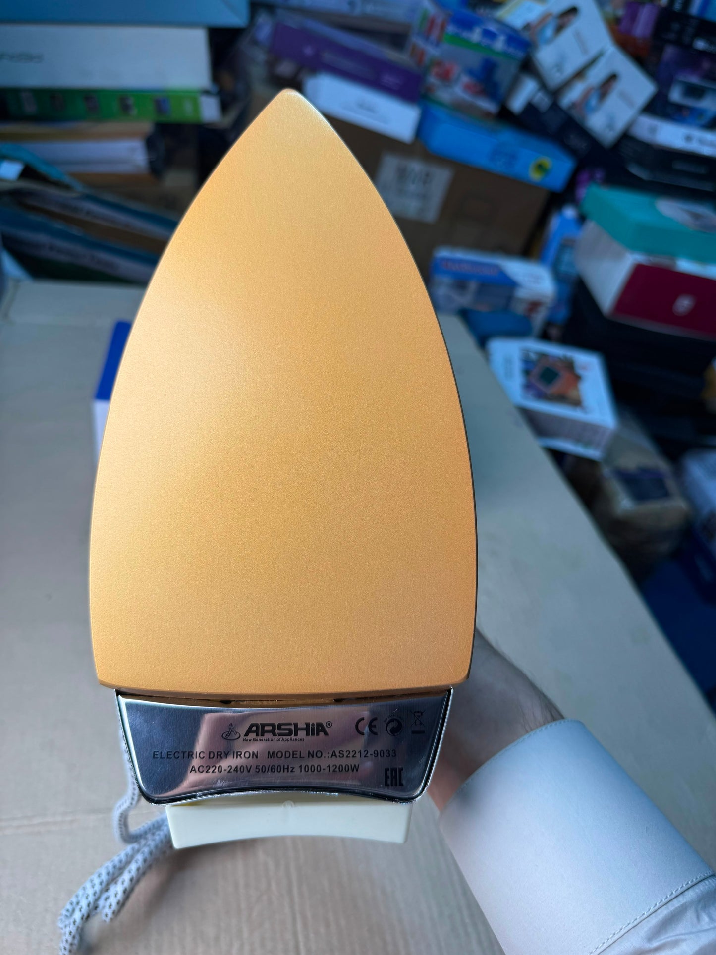 ARSHIA AS2212-9033 Electric Dry Iron – Ceramic Soleplate