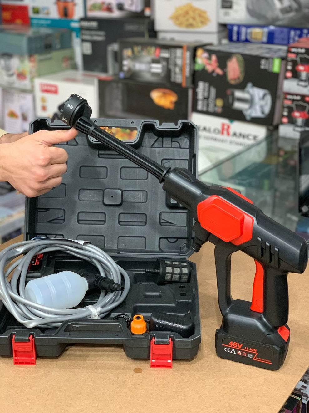 Pressure washer 48v