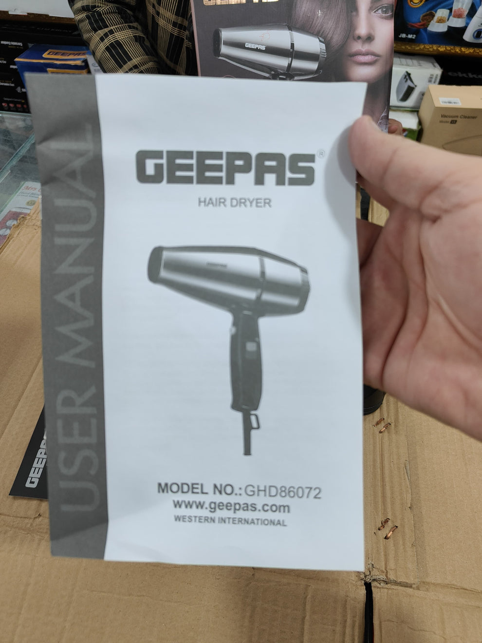 GEEPAS professional steel hair dryer GHD 86072