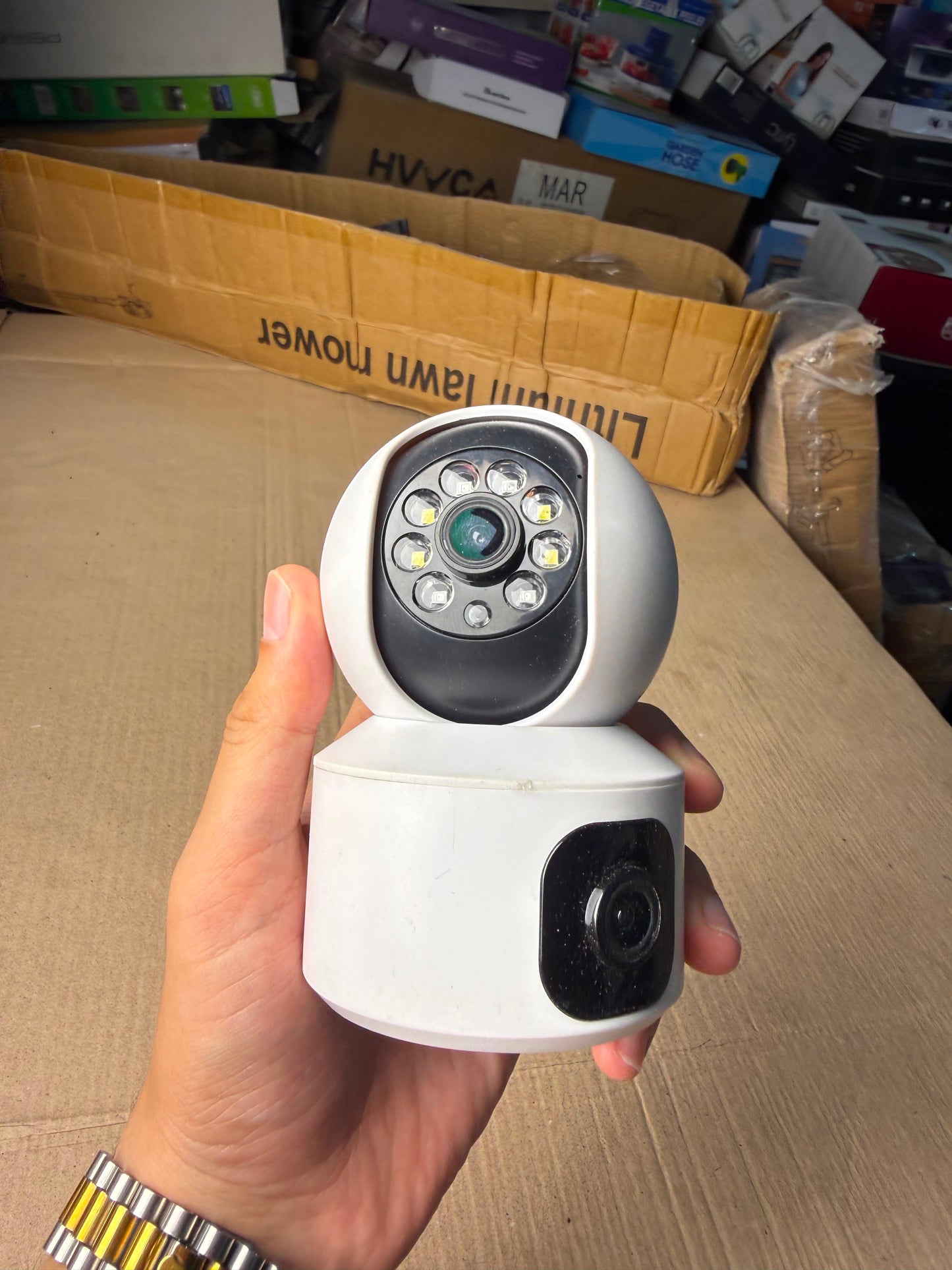 V380 4G/WiFi Smart Camera