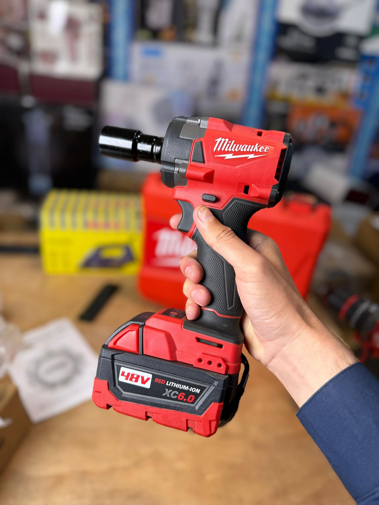 Milwaukee 2 in 1 Cordless Drill & Impact Driver