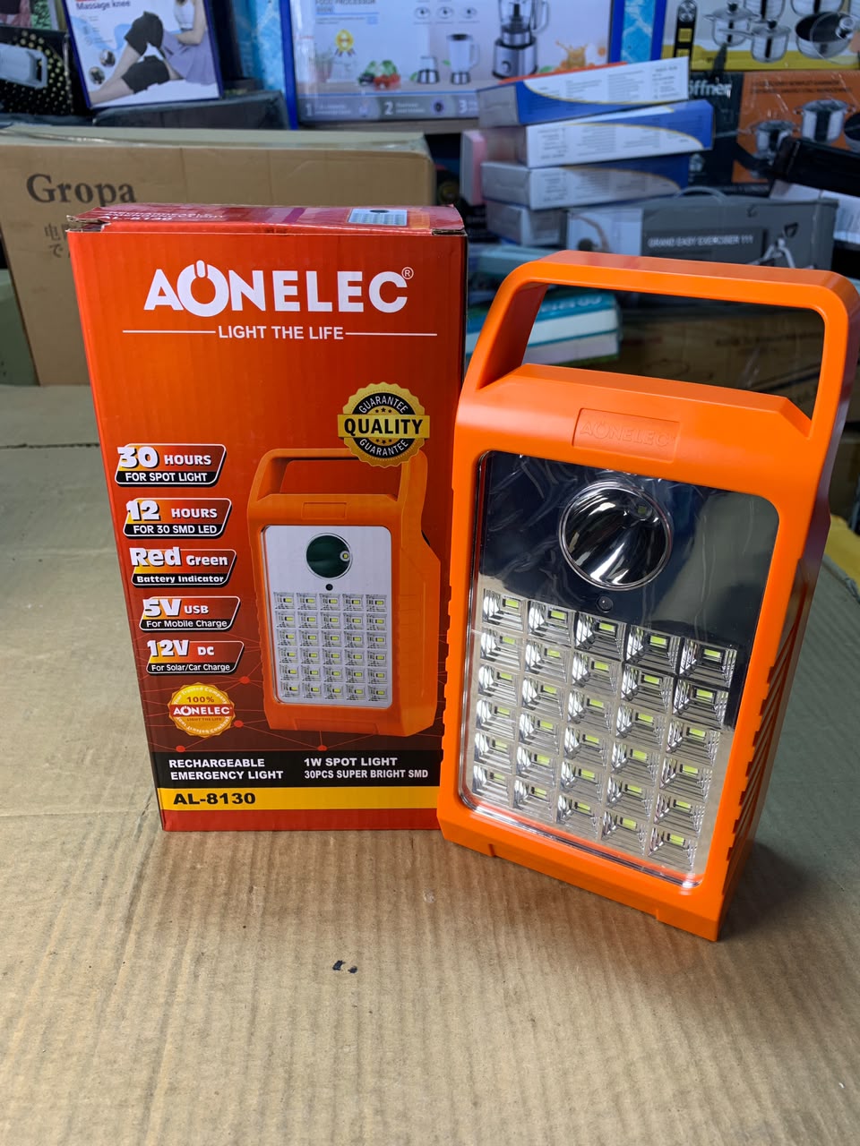 Rechargeable Emergency Light . AL8130