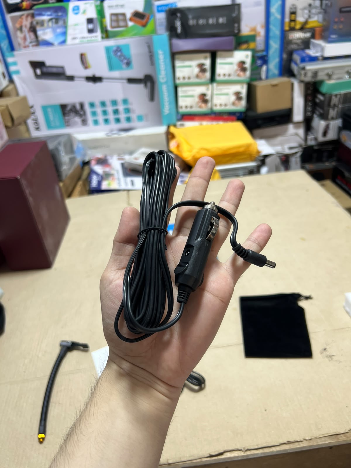 Wireless Portable Air Pump – Digital Electric Air Compressor with LCD Display