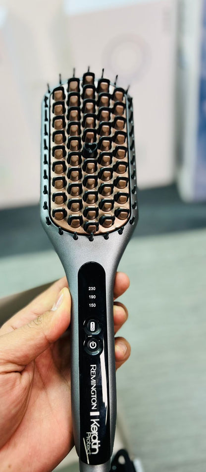 USA Remington Keratin Protect Straightener Brush CB-7480