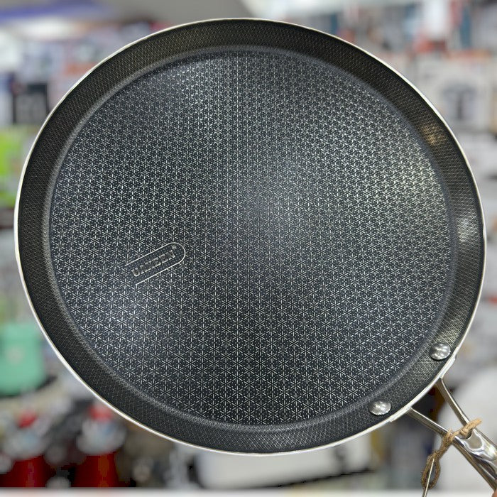 UAKEEN lasser coated induction pizza pan