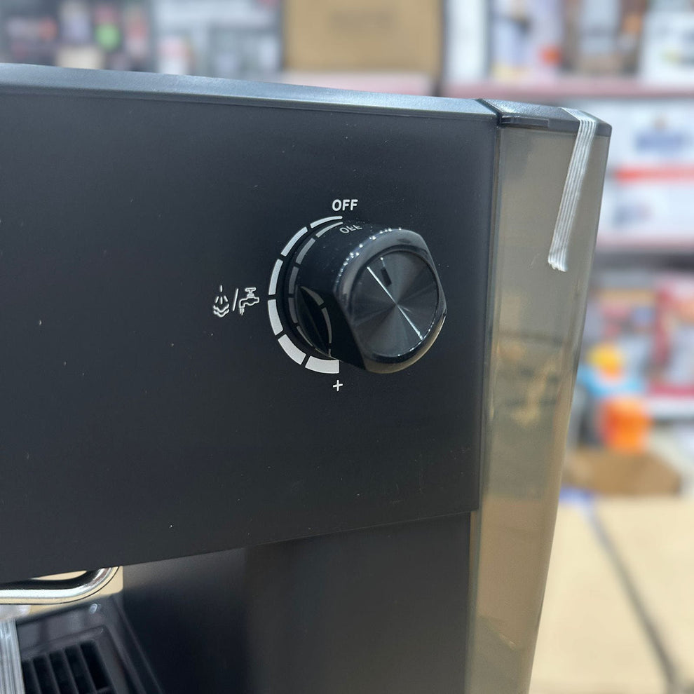 Spain Ufesa High Pressure Espresso Machine (Treviso Digital