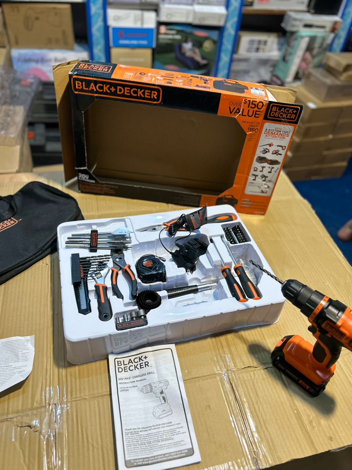 Drill set and toll box original Black and decker