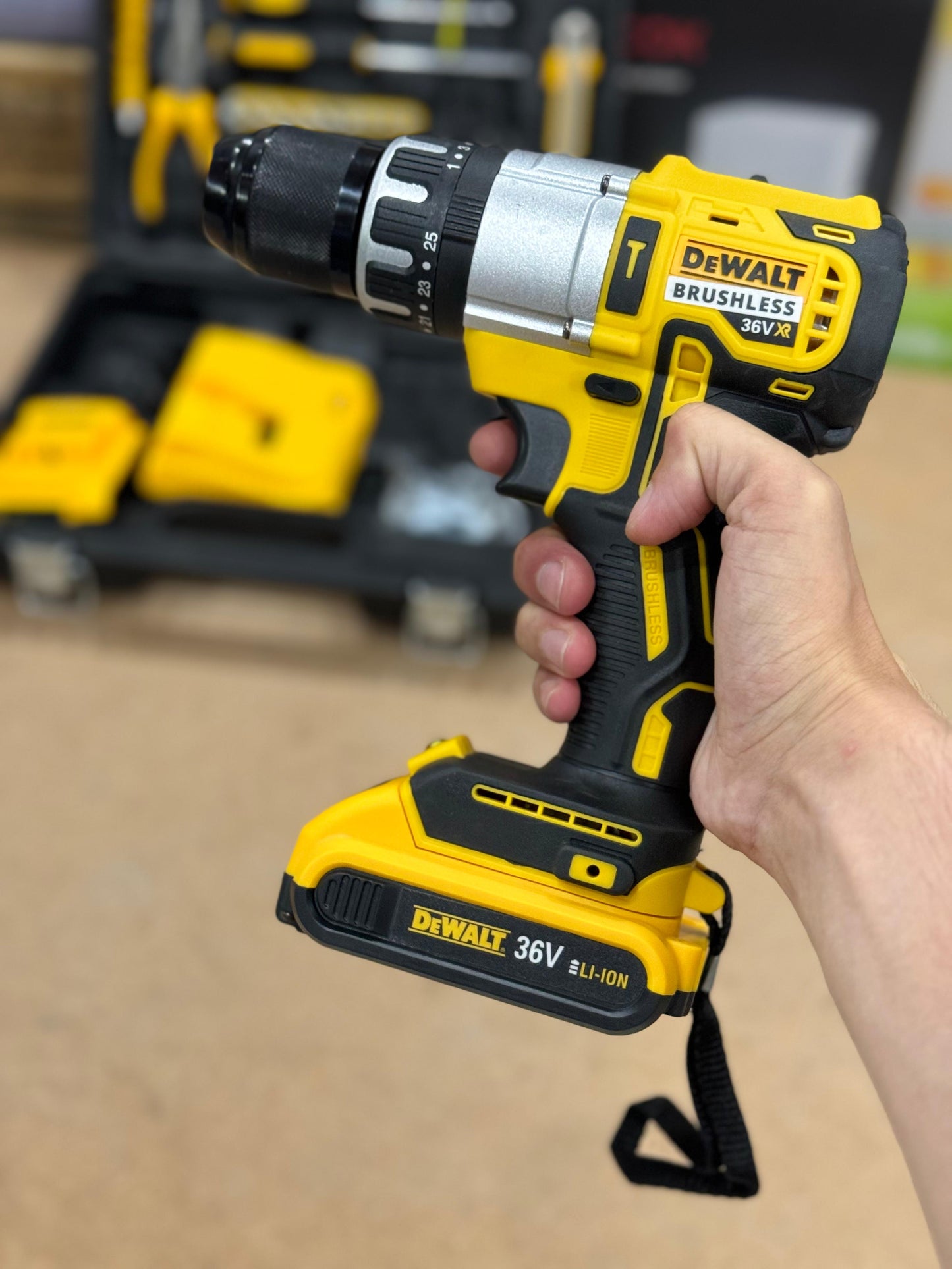 DeWALT 36V Drill set