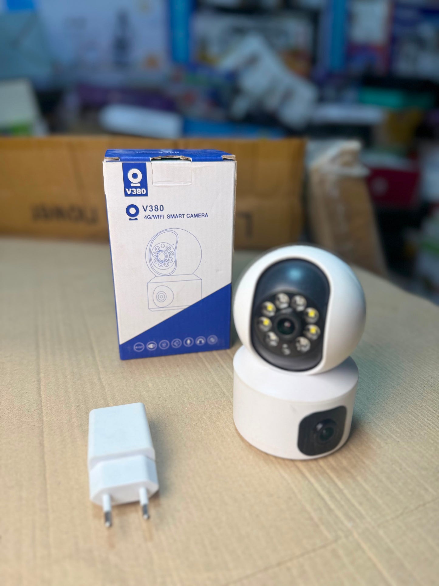 V380 4G/WiFi Smart Camera
